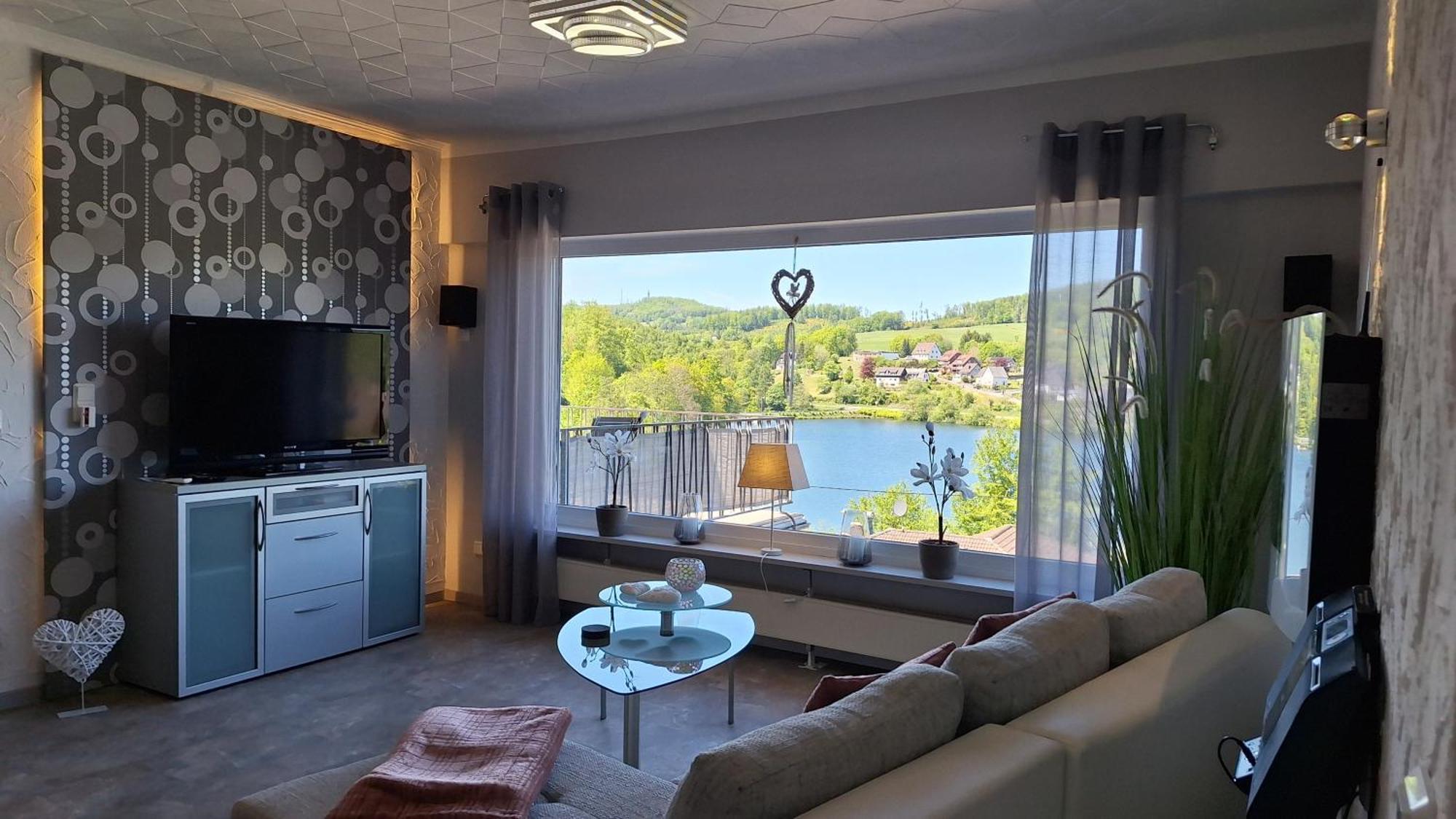 Seeblick-Ferienwohnung Im "Ferienhaus Agger-Blick" Mit Traumhafter Sonnen-Terrasse, Sauna, E-Kamin & Kajak Ґуммерсбах Екстер'єр фото